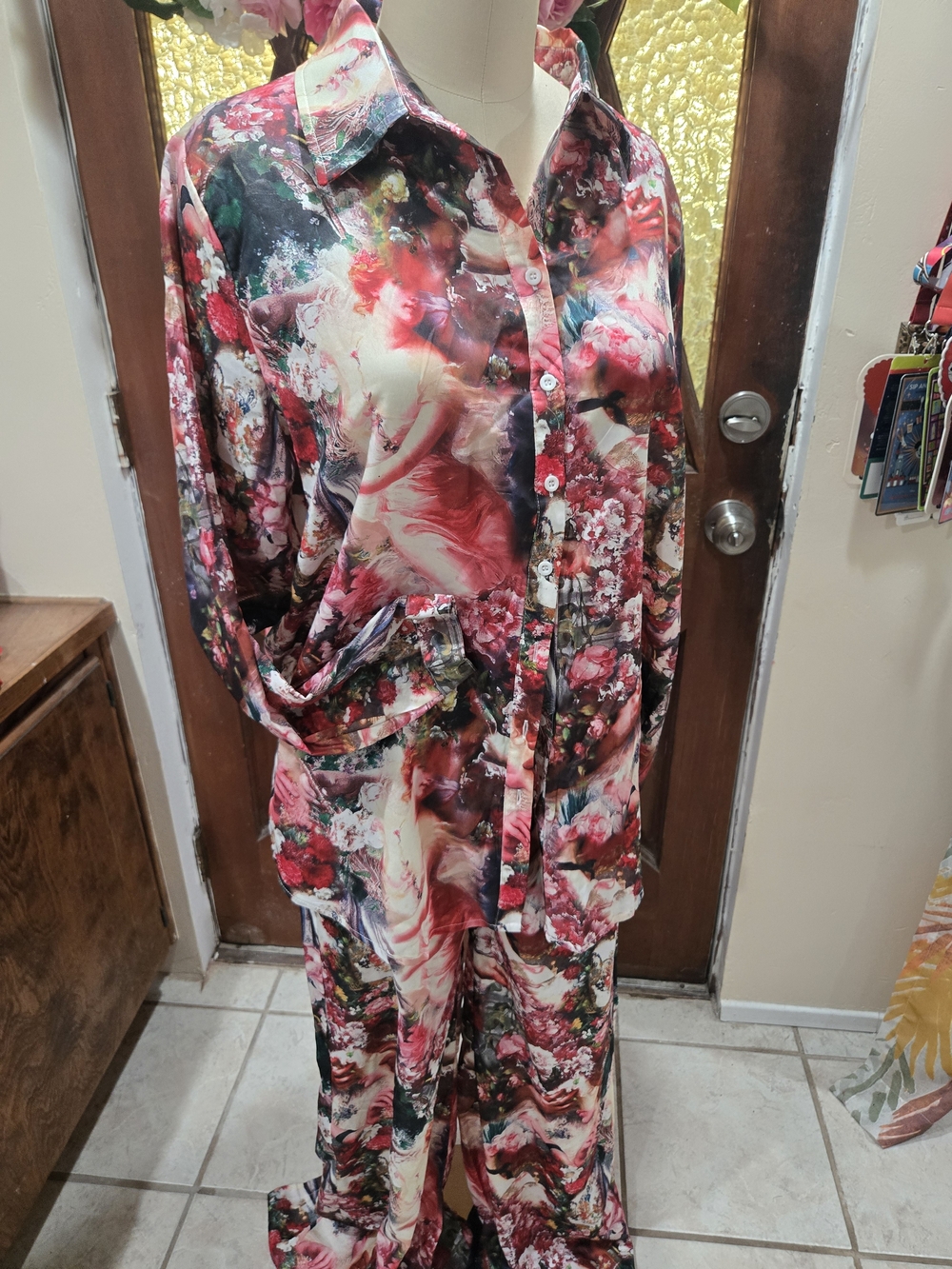 NWT PrettyLittleThing Floral Satin Button-Front Pantsuit in Pink & Cream
